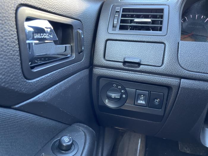 2011 ford fusion se with 145884 miles for sale near elk-river, minnesota 002a6b5cb47744678ac21d39bf4b4275.jpg