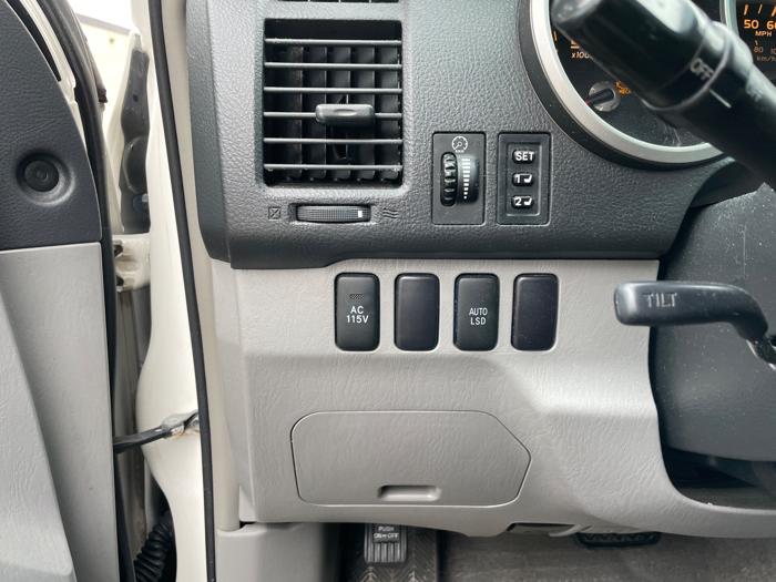 2007 toyota 4runner limited-2wd with 259012 miles for sale near eden-prairie, minnesota 0041ffe4806548b1805b6b627d12f89c.jpeg