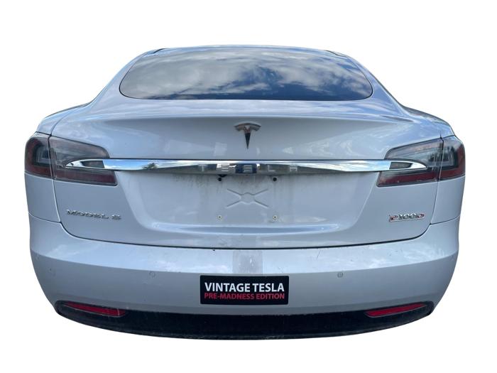 2017 tesla model-s 75d-awd with 101172 miles for sale near elk-river, minnesota 0042fe9308d140d19bbd920e0d1c1168.jpg