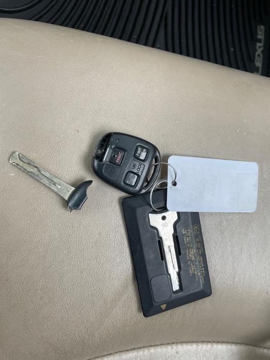 2005 lexus rx-330 awd with 258800 miles for sale near elk-river, minnesota 004c7e6696ca4fc2b4a5f8c00c73fdbf.jpeg