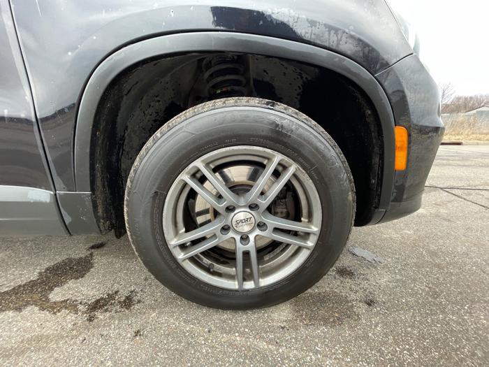 2016 volkswagen tiguan se-4motion with 179663 miles for sale near elk-river, minnesota 006b1e0a508940d98b9fe7ca7e1d0f11.jpeg