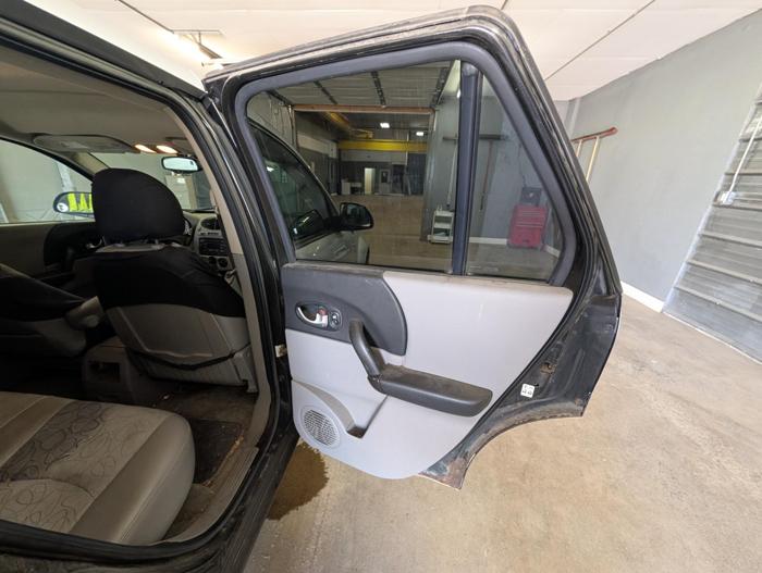2004 saturn vue fwd-v6 with 165094 miles for sale near elk-river, minnesota 00a0b83fd2724c72b3ae7e944a78ffb2.jpg