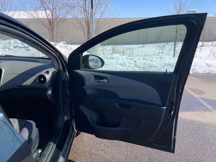 2013 chevrolet sonic lt-auto-sedan with 151677 miles for sale near lake-elmo, minnesota 00aa9fdcff5641a3b7ca0707d54e19dc.jpeg