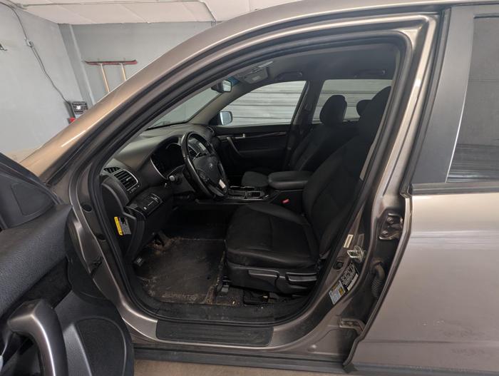 2015 kia sorento lx-2wd with 169708 miles for sale near elk-river, minnesota 00b315a78542424a896735b28c794c31.jpg
