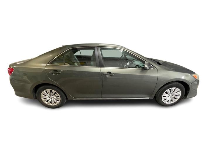 2013 toyota camry le with 149900 miles for sale near elk-river, minnesota 00c7ee657eaf40b3b91a2789046068d4.jpg