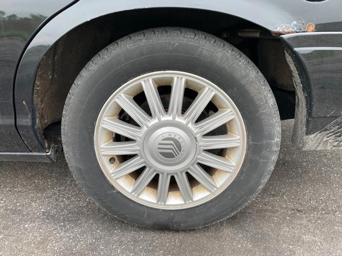 2010 mercury grand-marquis ls with 113562 miles for sale near elk-river, minnesota 010103deea7848548d81ab77b0f44d13.jpeg