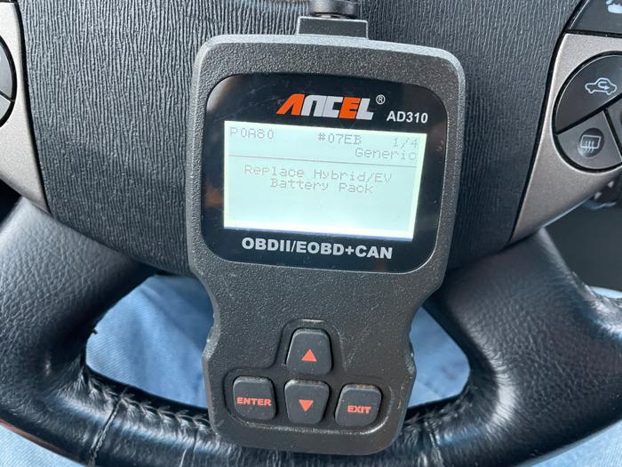 2008 toyota prius 4-door-liftback with 214945 miles for sale near elk-river, minnesota 0118519d821046d7a10817b6f7003f41.jpeg