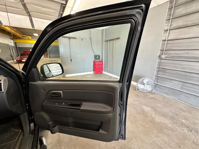 2005 chevrolet colorado z85-ext.-cab-4wd with 90401 miles for sale near elk-river, minnesota 011af8249012471182819e38d9ebbabc.jpeg