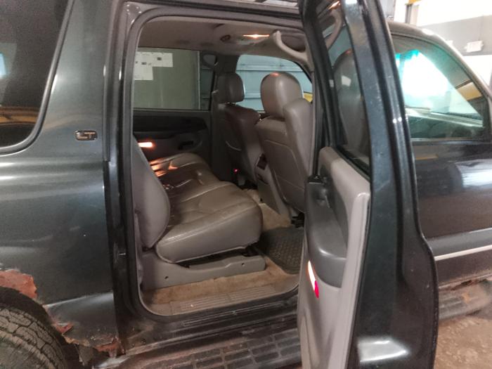 2003 chevrolet suburban 1500-4wd with 287351 miles for sale near elk-river, minnesota 0137544124004bce8772a37b4db4ff3d.jpg
