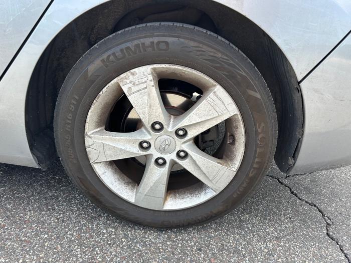 2013 hyundai elantra limited with 143526 miles for sale near elk-river, minnesota 0170aba78abf48d6bbafe21e0d76b0c2.jpeg