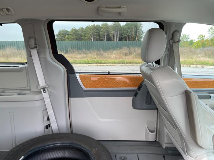 2008 chrysler town-&-country limited with 80731 miles for sale near elk-river, minnesota 018dbaaa70904ff8a9865d6d2c5b99f4.jpeg