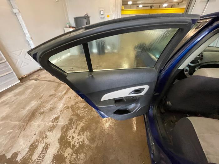 2012 chevrolet cruze 2ls with 167434 miles for sale near elk-river, minnesota 01c77b50eff54d90a65e3acb3c4ca54b.jpeg