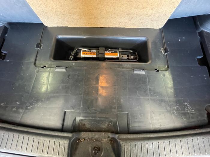 2009 ford escape limited-fwd-v6 with 195306 miles for sale near elk-river, minnesota 01c7a7f37be84104a62ec9dce2a0c1ca.jpeg