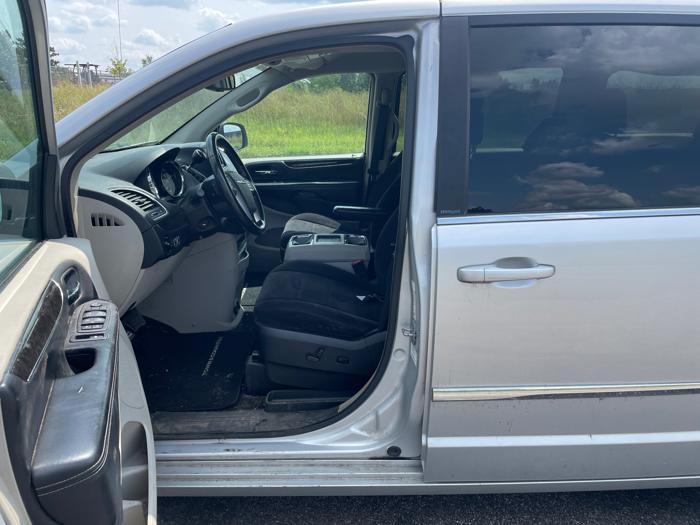 2011 chrysler town-&-country touring with 218543 miles for sale near elk-river, minnesota 0209ad135dc3455abb37958511e47b2c.jpeg