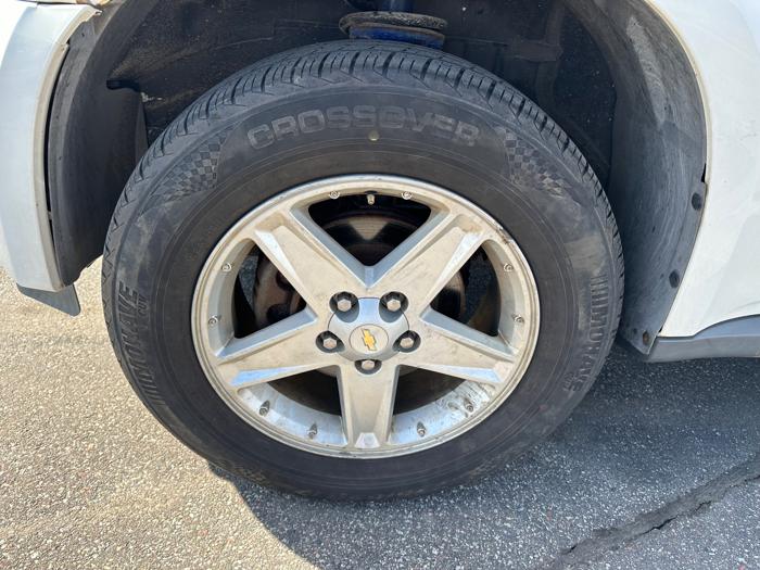 2006 chevrolet equinox lt-awd with 186388 miles for sale near elk-river, minnesota 0211d7c552de4e608e4fc359a8ab3f0a.jpeg