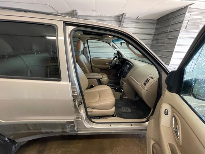 2002 mazda tribute lx-4wd with 139741 miles for sale near elk-river, minnesota 023d5dc3b9934f37b62498c84bbf306f.jpeg