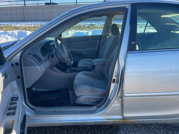 2003 toyota camry le with 325781 miles for sale near burnsville, minnesota 024040bca910456f81a1d66e26acd17e.jpeg