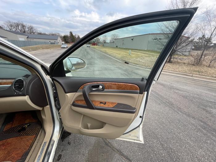 2009 buick enclave cxl-awd with 104456 miles for sale near elk-river, minnesota 024b3432a4bd413f8c5e3fffcb8037f6.jpeg