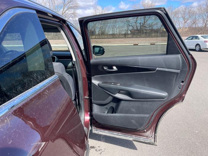 2019 kia sorento lx-v6-awd with 188055 miles for sale near rochester, minnesota 028ede9b3cbd44c09bdbb80c418de129.jpeg