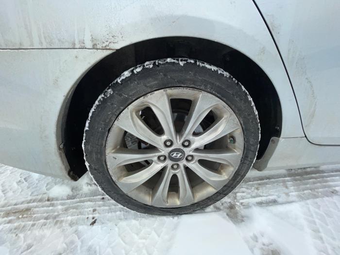 2012 hyundai sonata limited-auto with 152315 miles for sale near elk-river, minnesota 02b86ebbf1b64bcc9a9bb58b3e5822d7.jpeg