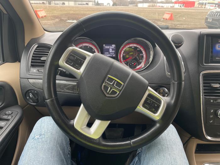 2014 dodge grand-caravan sxt with 279804 miles for sale near spring-lake-park, minnesota 02e8f9d23df7411287c391eb68df75aa.jpeg