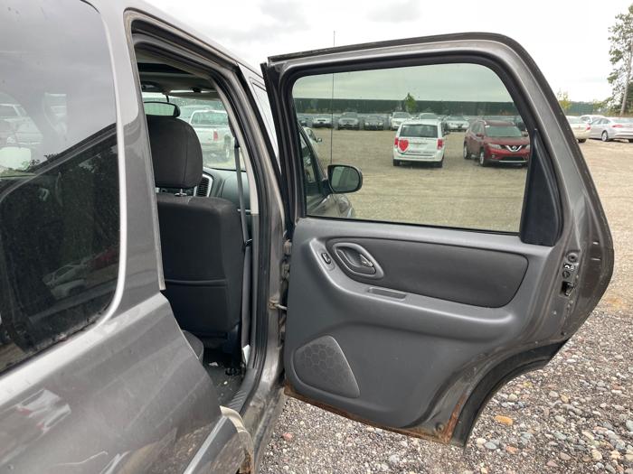 2006 mazda tribute s-4wd-4-spd-at with 238256 miles for sale near elk-river, minnesota 02f4b46096a846d1bb70cb2ee68d9e3a.jpeg