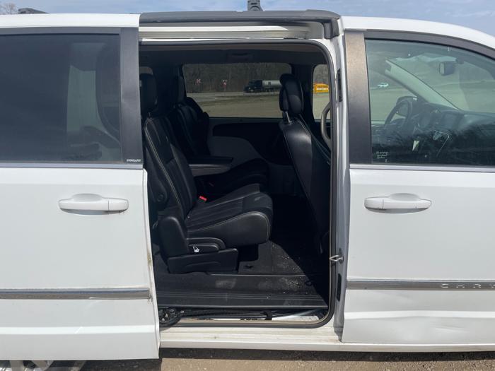 2013 chrysler town-&-country touring with 167796 miles for sale near jordan, minnesota 02f525fd7dd24191ac4076e0603b6763.jpeg