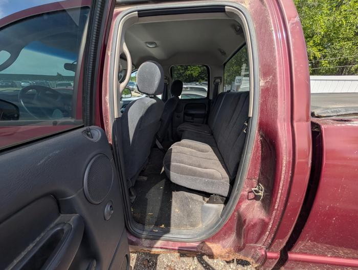 2002 dodge ram-1500 st-quad-cab-short-bed-4wd with 188652 miles for sale near elk-river, minnesota 0303030782b64501be464cf9e7e3cf8c.jpg