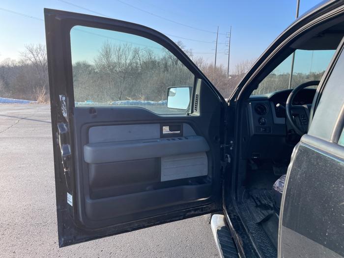 2013 ford f-150 fx4-supercab-6.5-ft.-bed-4wd with 145487 miles for sale near clearwater, minnesota 032b4987ac674d07a8e434242cc6484a.jpeg