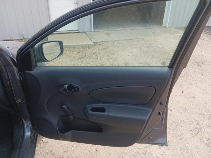 2017 nissan versa 1.6-s-5m with 100898 miles for sale near elk-river, minnesota 032fd1cec19641d3ad16e6cd8d94a6e9.jpg