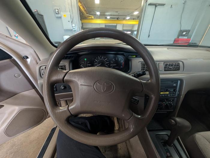 1998 toyota camry ce with 254604 miles for sale near elk-river, minnesota 0347ca7aec0d4e39aedc857cbf2259e3.jpg