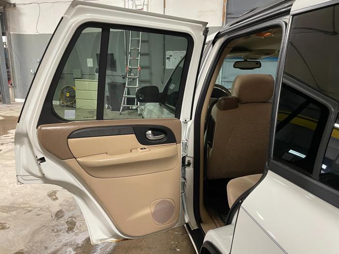 2004 gmc envoy sle with 206500 miles for sale near elk-river, minnesota 035b37214aa9479383501761fe26dfa9.jpg