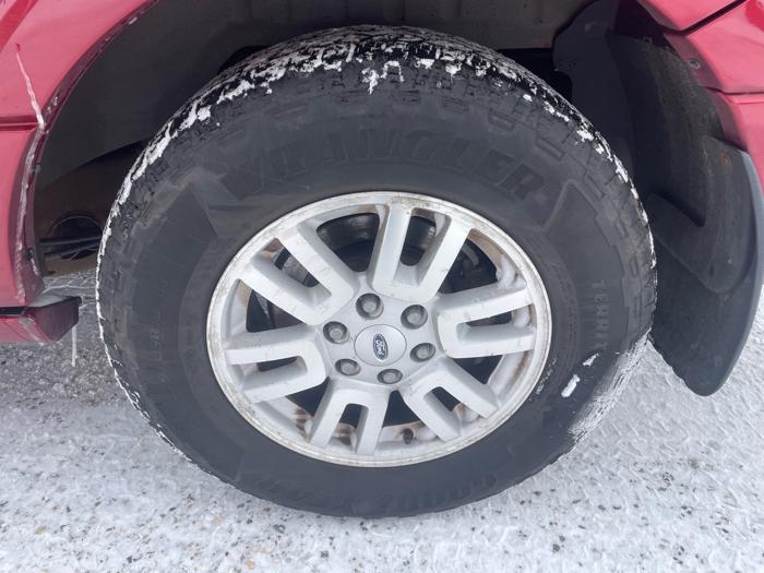 2014 ford expedition el-limited-4wd with 165463 miles for sale near annandale, minnesota 03667a8438f5413d91711f61921d0446.jpeg