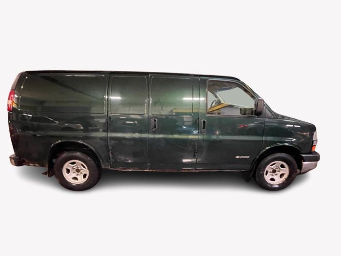 2003 chevrolet express 2500 with 401128 miles for sale near elk-river, minnesota 037e24a9780e4ac0b447a0c25fff8304.jpg