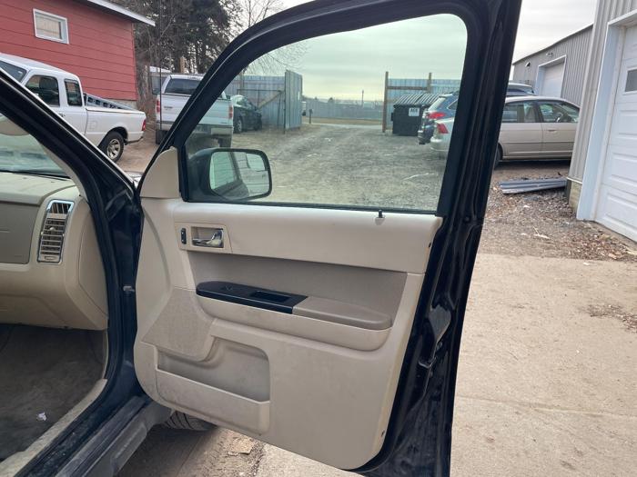 2012 ford escape limited with 316374 miles for sale near elk-river, minnesota 038d7c1b57b44a57b20d075e4970f483.jpg