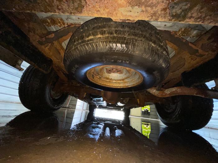 2002 chevrolet express 1500-cargo with 207977 miles for sale near elk-river, minnesota 03a1ee0dcb10450db802c2bf91c591a5.jpeg