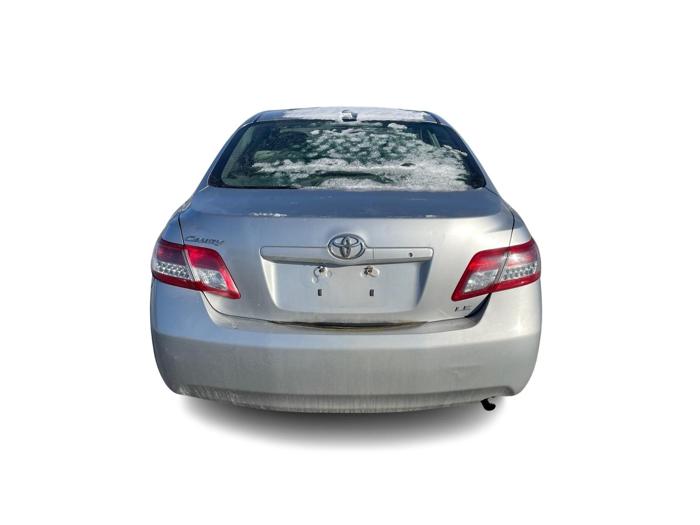 2011 toyota camry base-6-spd-at with 107166 miles for sale near elk-river, minnesota 03a723e75f1b423390e94739775bbf56.jpg