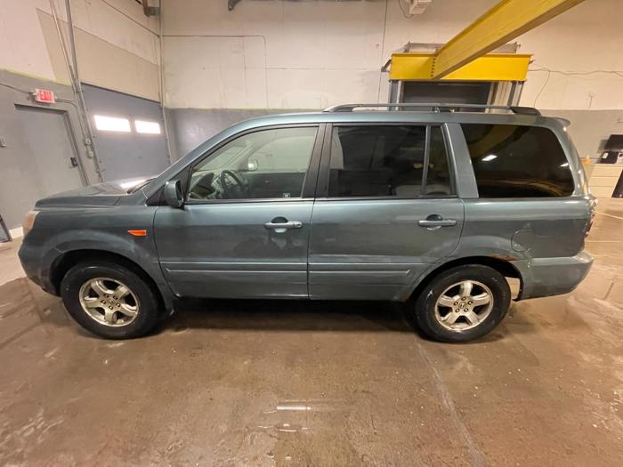 2006 honda pilot ex-l with 276136 miles for sale near elk-river, minnesota 03a926380d174f67b8e86cd04873f896.jpg