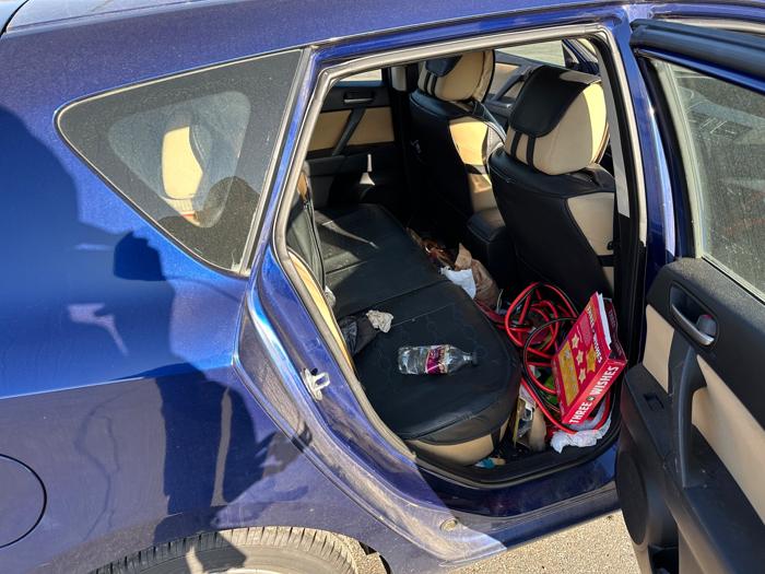 2012 mazda mazda3 i-touring-5-door with 207181 miles for sale near elk-river, minnesota 0416a7a41eae43e99273a1b5564cc2d0.jpeg