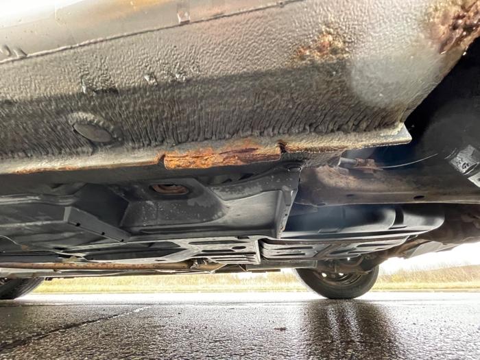 2006 honda civic lx-sedan-at with 192747 miles for sale near elk-river, minnesota 042c75d4277146e4be112641caced6d9.jpeg