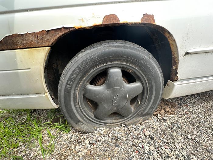 1995 chevrolet monte-carlo ls with 124836 miles for sale near elk-river, minnesota 0456c824015843d39675472442058a6a.jpeg