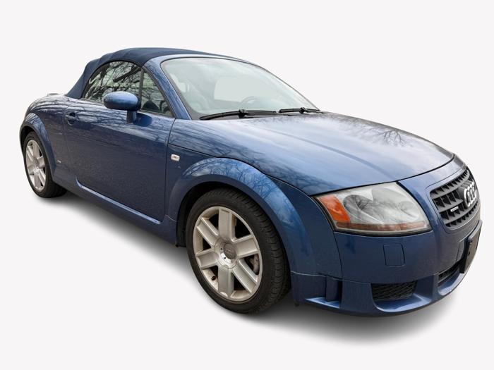 2004 audi tt with 126057 miles for sale near burnsville, minnesota 04605a7c88584b8ab49aa22310c9933e.jpg