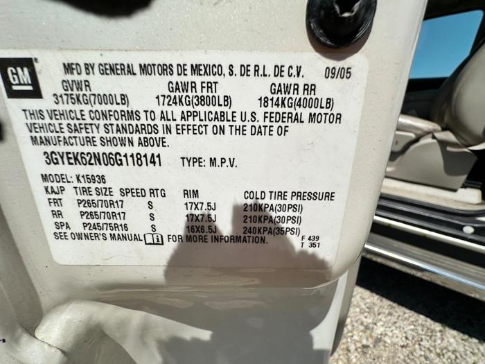 2006 cadillac escalade-ext sport-utility-truck for sale near elk-river, minnesota 04767e1897654f20b014378072f660cd.jpeg