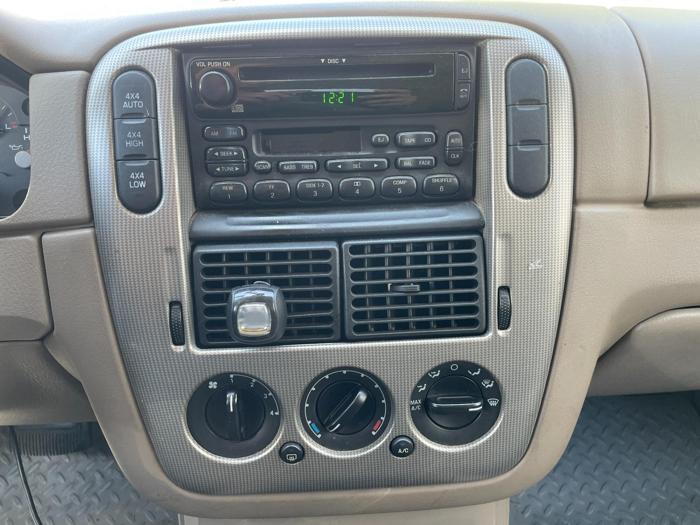 2003 Ford Explorer
