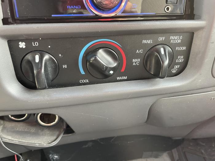 2003 ford f-150 sel with 188740 miles for sale near elk-river, minnesota 04995b51d6ad478c865ba55097bf9994.jpg