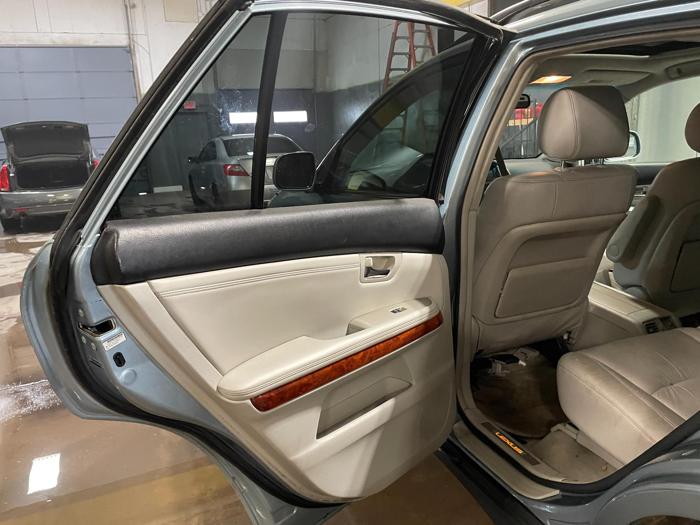 2004 lexus rx with 130336 miles for sale near elk-river, minnesota 04a2fba7345947b3bde30b39e0cc7e34.jpg