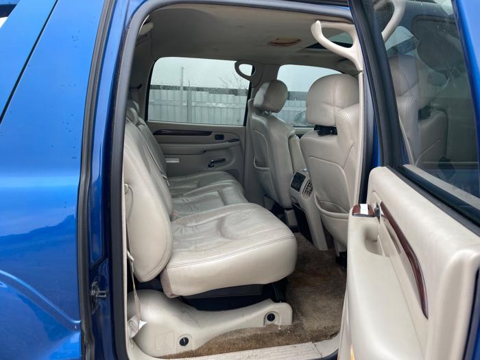 2003 cadillac escalade-ext sport-utility-truck with 175517 miles for sale near elk-river, minnesota 04aaabc93d56449f9b5b7fde26537a15.jpeg