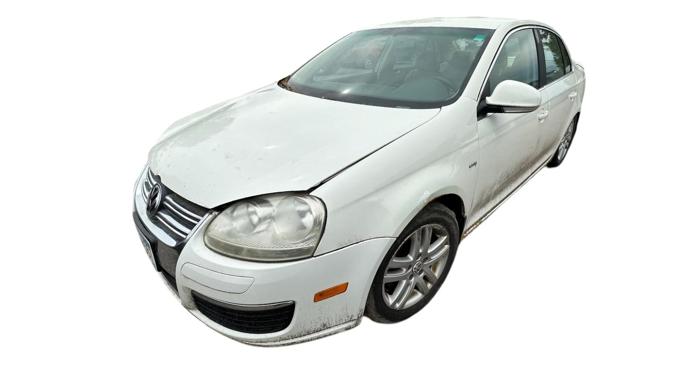 2007 volkswagen jetta wolfsburg-edition with 201646 miles for sale near elk-river, minnesota 04e0301470c94bd988a8c2018c74fe6b.jpg