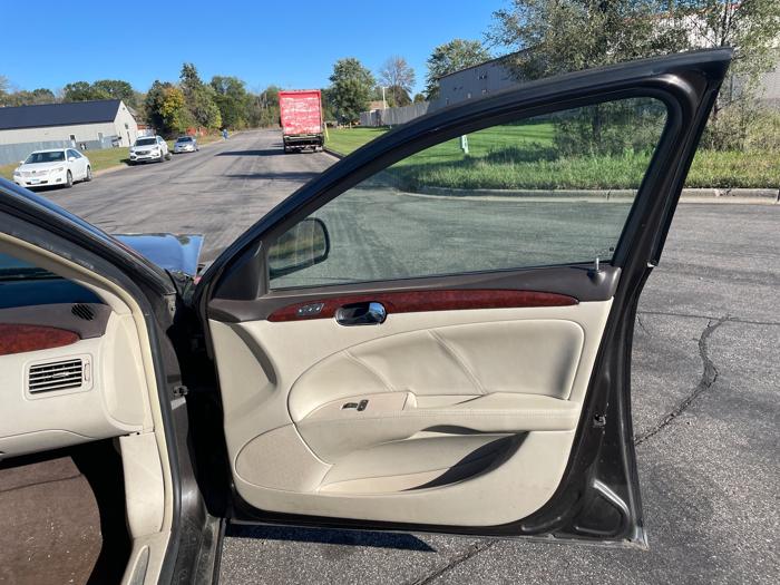 2008 buick lucerne cxl with 237874 miles for sale near elk-river, minnesota 04e162cfb731472eab2c6690f570a0f9.jpeg