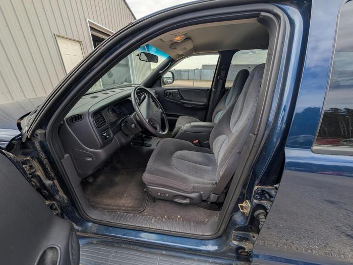 2000 dodge durango 4wd with 90439 miles for sale near elk-river, minnesota 04f7d6cfd8234021a63f4707e4fbcdce.jpg